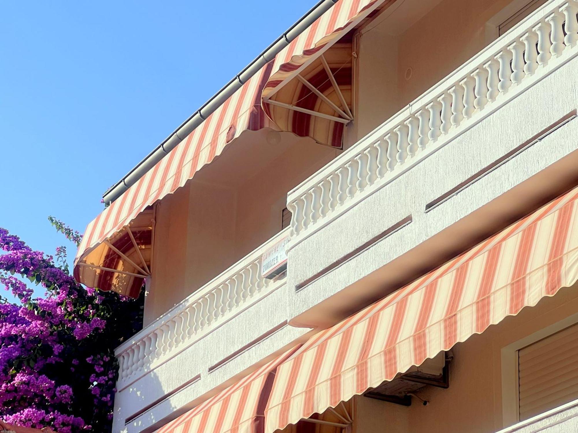 Bed & Breakfast Rab Palit Екстер'єр фото