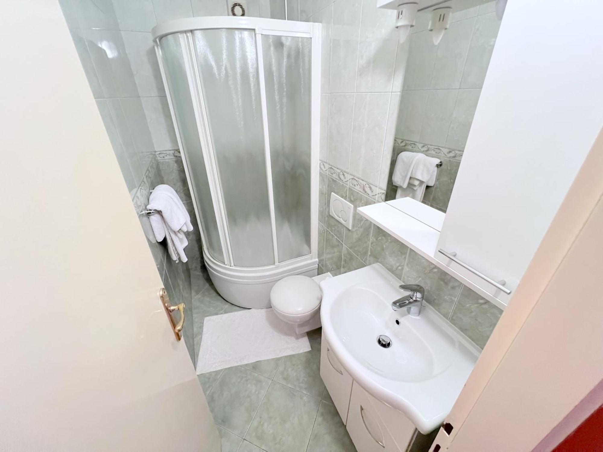 Bed & Breakfast Rab Palit Екстер'єр фото